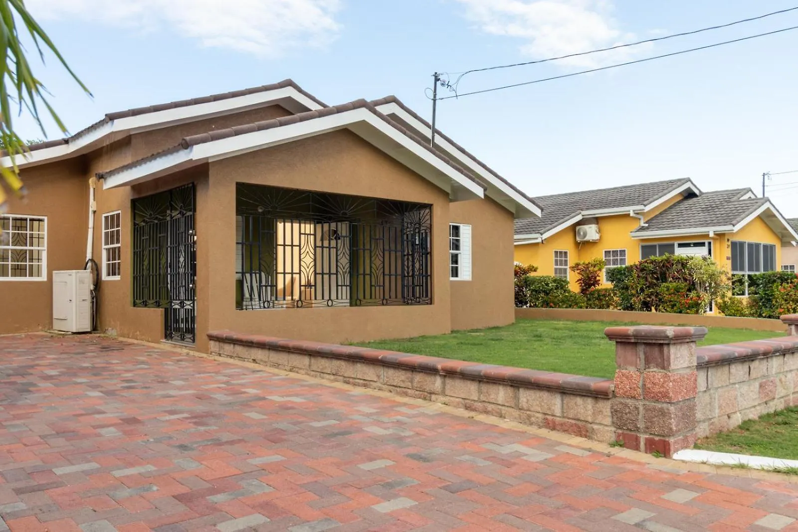 Villas In Draxhall, Pool, Gym, Tennis, Kids Playground Mammee Bay