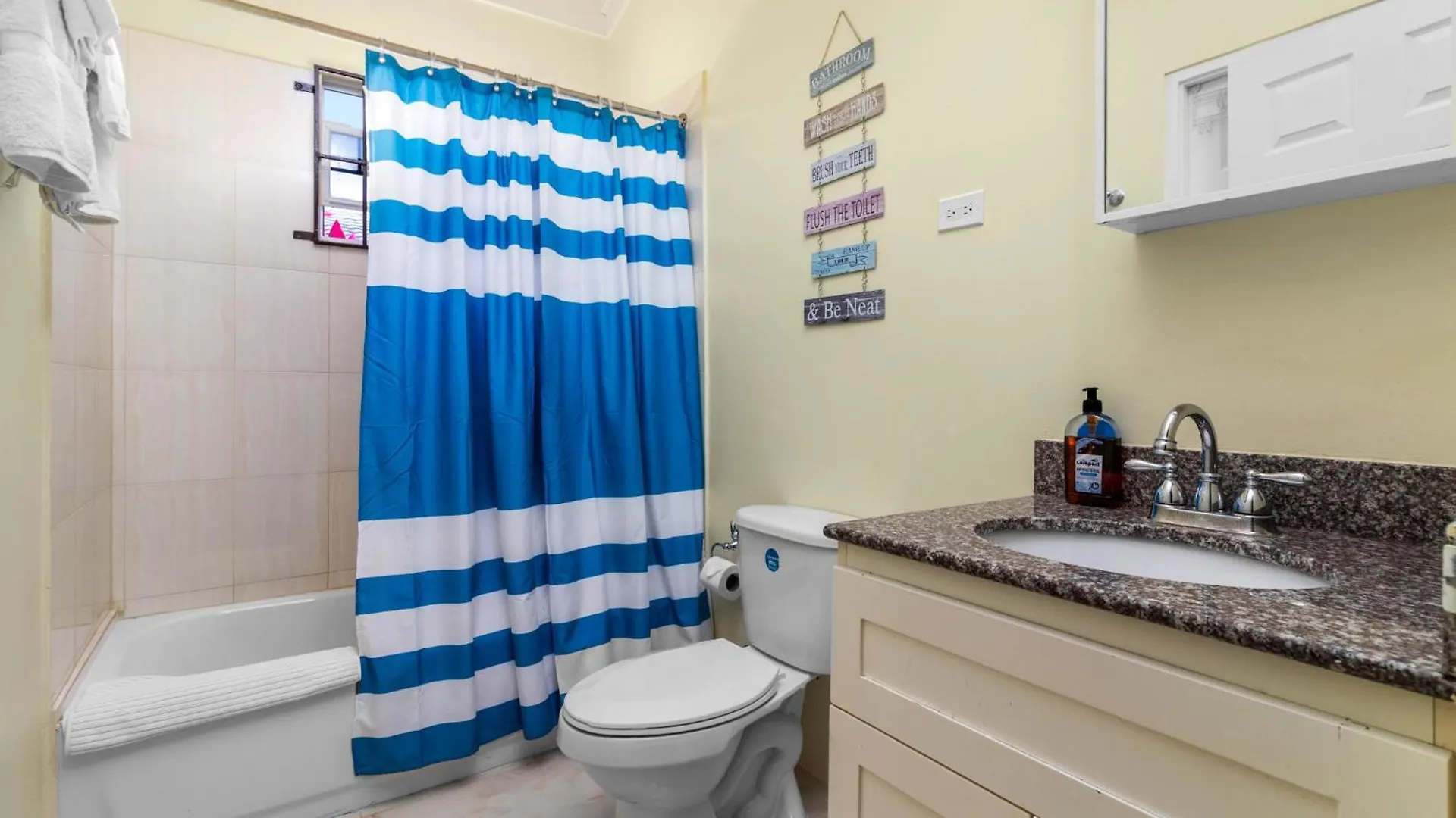 Villas In Draxhall, Pool, Gym, Tennis, Kids Playground Mammee Bay